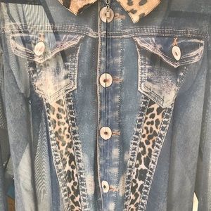 Sheer jean look jacket blouse💙💙💙